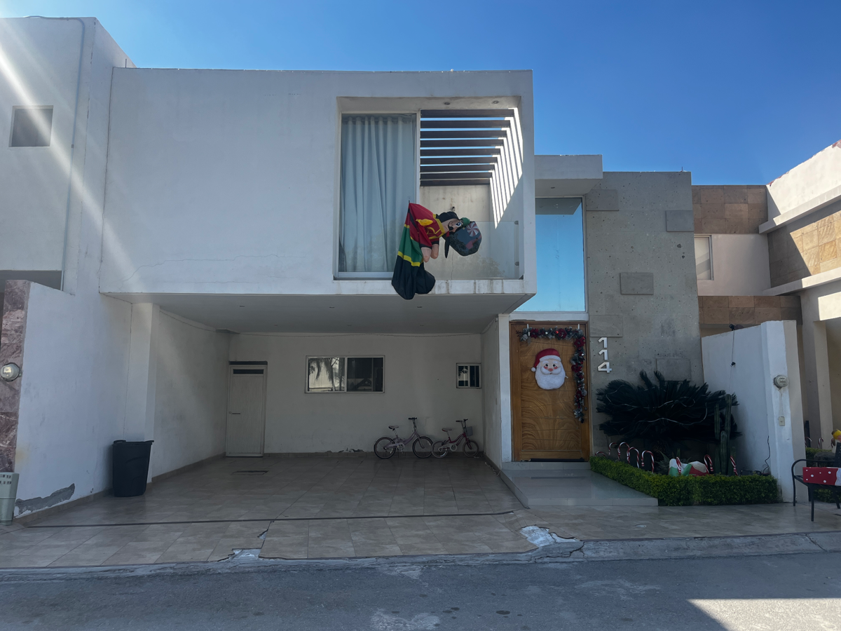 Casa en venta en San Patricio, Gómez Palacio — foto 1 de 13