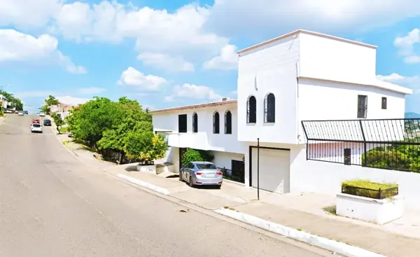 Casa en venta en Buenos Aires, Culiacán — foto 2 de 27