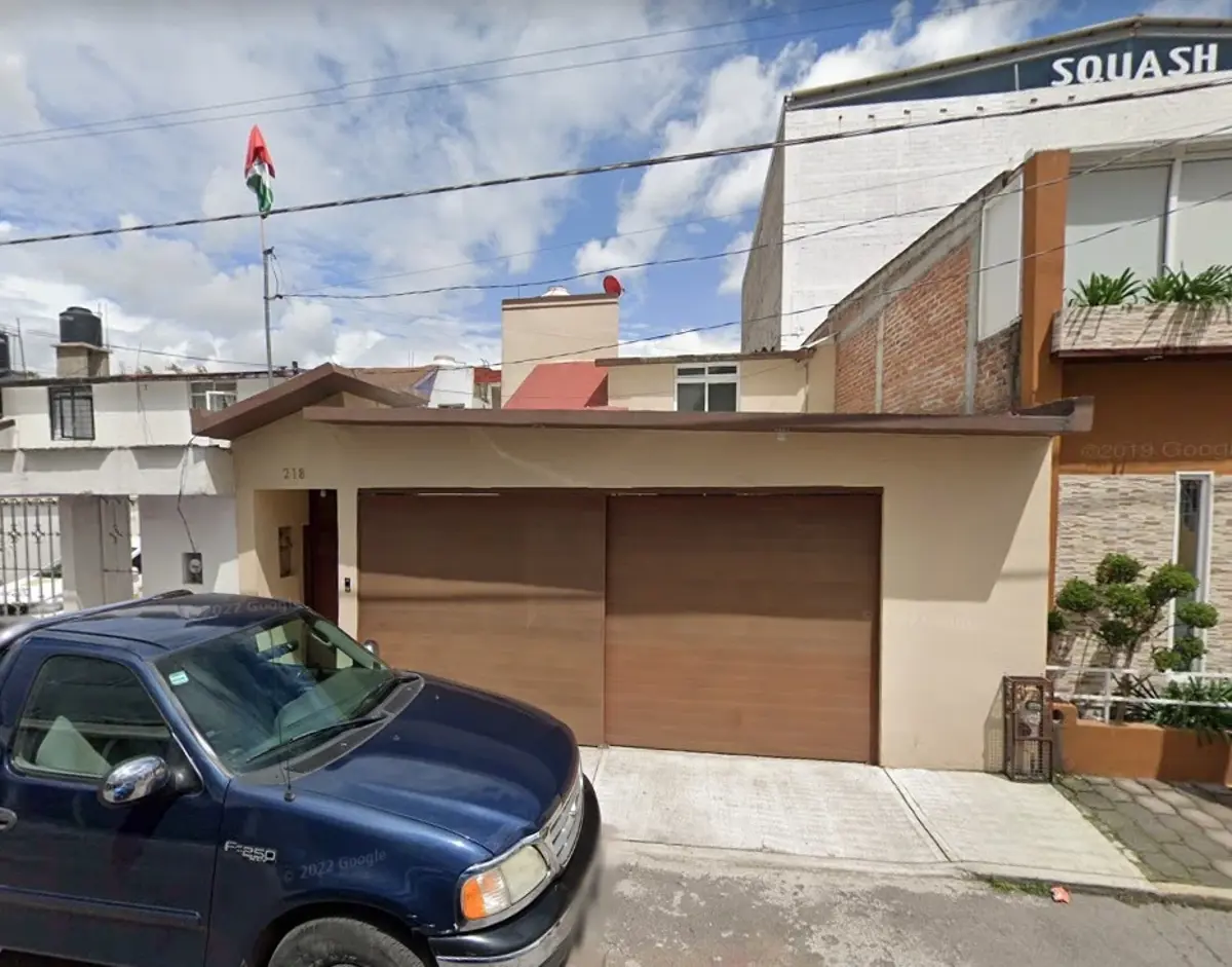 Casa en venta en Club Jardin, Toluca — foto 1 de 8
