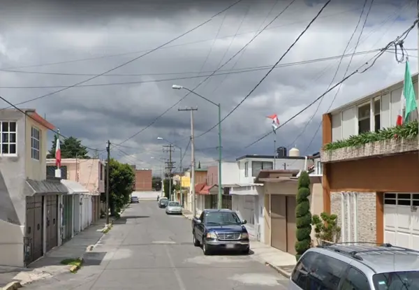 Casa en venta en Club Jardin, Toluca — foto 2 de 8