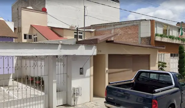 Casa en venta en Club Jardin, Toluca — foto 3 de 8