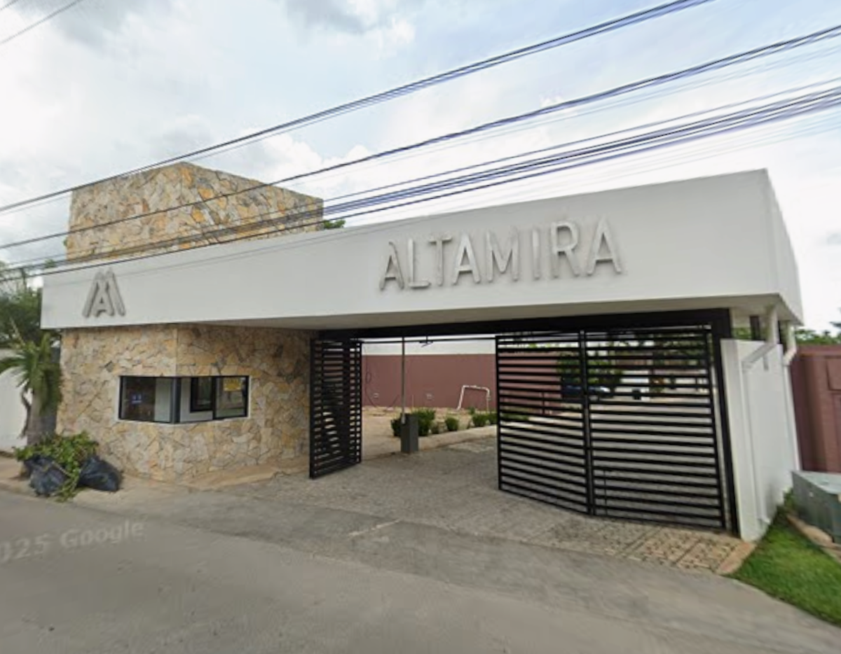 Casa en venta en Villas Cholul, Mérida — foto 1 de 5