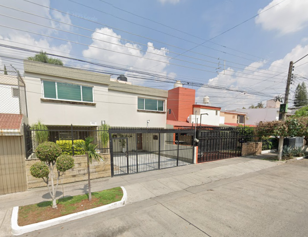 Casa en venta en Bosques de La Victoria, Guadalajara — foto 3 de 13