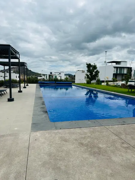 Terreno en venta en Valle Imperial, Zapopan — foto 3 de 9