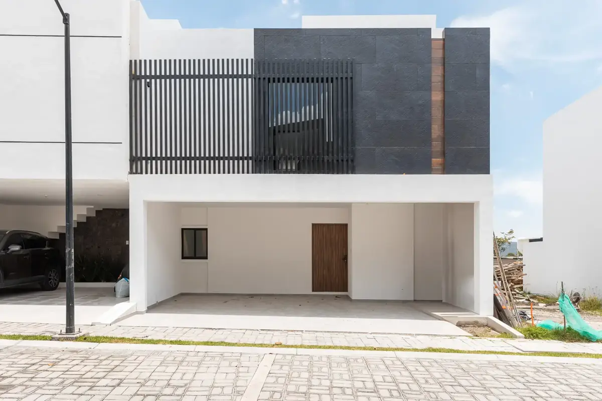 Casa en venta en Lomas de Angelópolis, Ocoyucan — foto 1 de 14