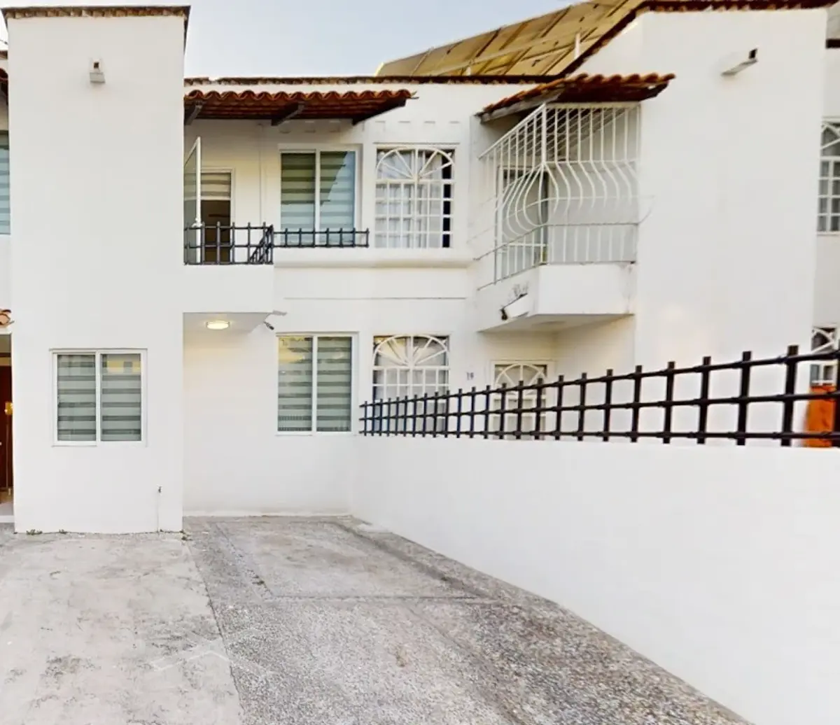 Casa en venta en Paseos de La Ribera, Puerto Vallarta — foto 1 de 9