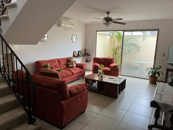 Casa en venta en Las Lomas Residencial, Alvarado — foto 2 de 7