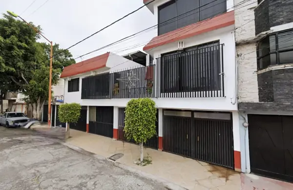 Casa en venta en Valle de Aragón 3ra. Sección Oriente, Ecatepec de Morelos — foto 2 de 9