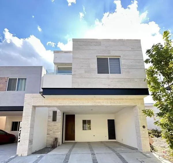 Casa en venta en Las Maravillas, Saltillo — foto 2 de 23
