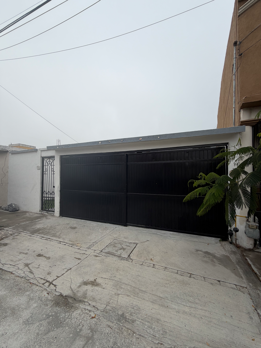 Casa en renta en La Hacienda, Ramos Arizpe — foto 1 de 18
