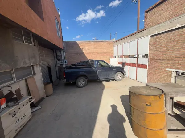 Bodega en venta en Saltillo Centro, Saltillo — foto 2 de 20