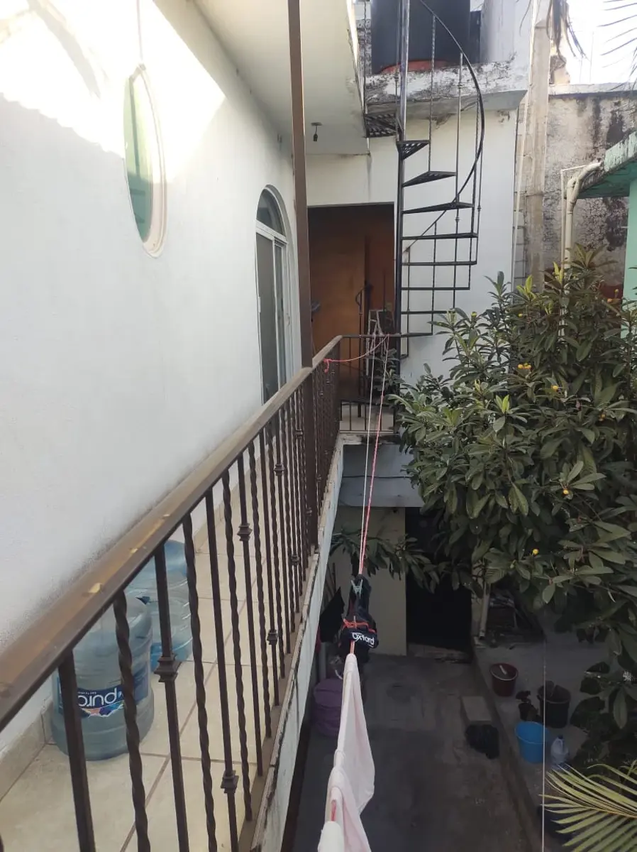Casa en venta en Acapatzingo, Cuernavaca — foto 1 de 24