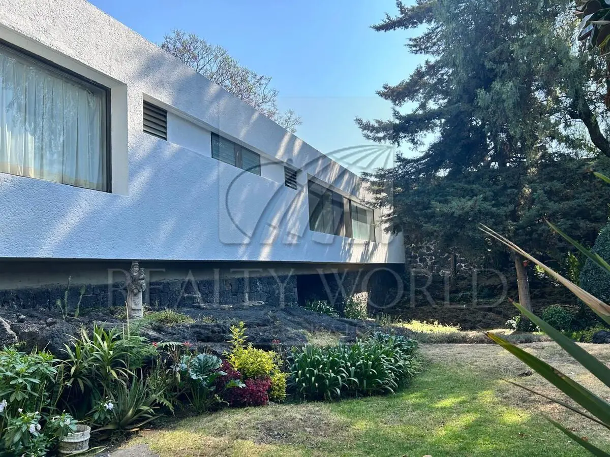 Casa en venta en Jardines del Pedregal, Álvaro Obregón — foto 1 de 17