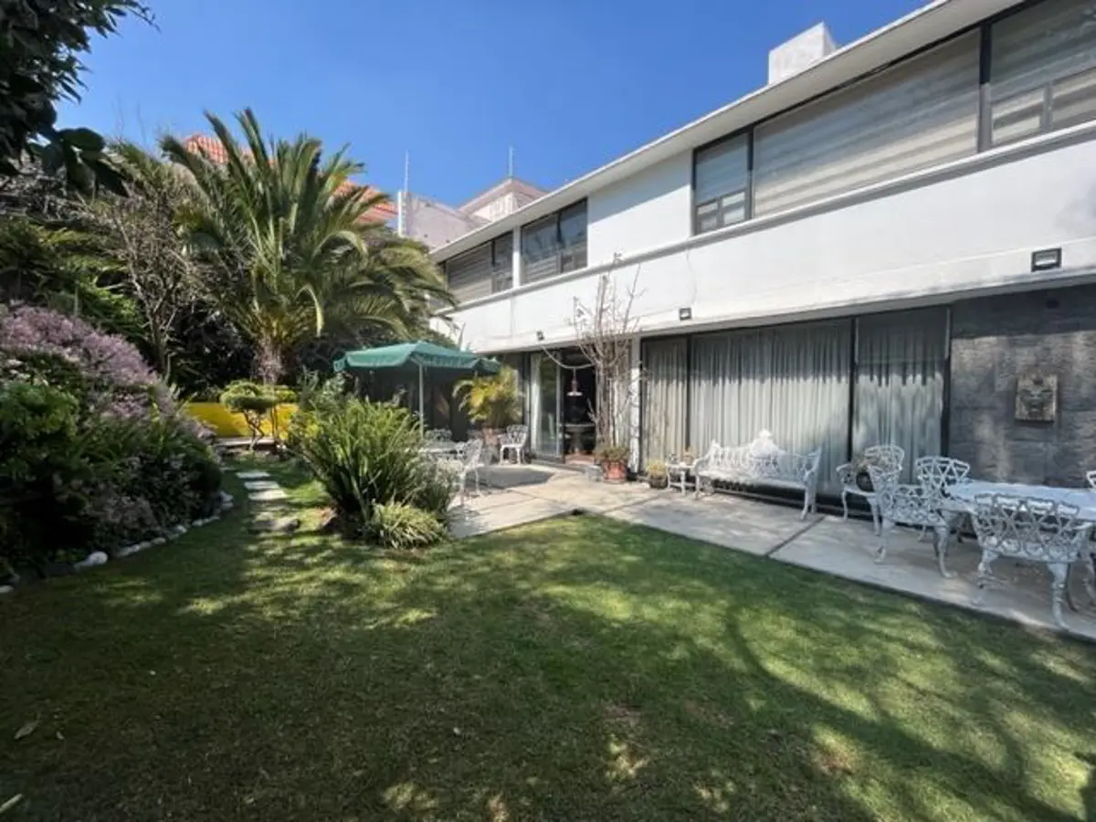 Casa en venta en Jardines del Pedregal, Álvaro Obregón — foto 1 de 27
