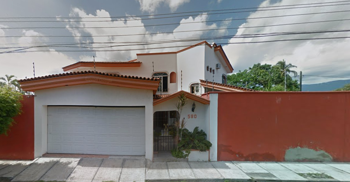 Casa en venta en Tecoman Centro, Tecomán — foto 1 de 12