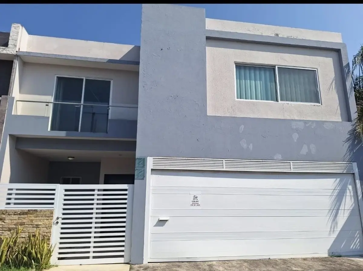 Casa en renta en Las Palmas, Medellín de Bravo — foto 1 de 10