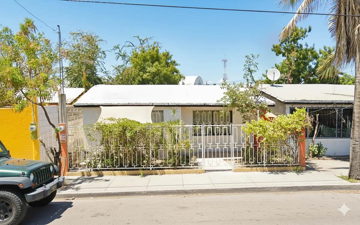 Casa en venta en 8 de Octubre 2a Sección, La Paz — foto 1 de 16