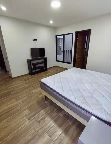 Departamento amueblado en renta en zona Tec, Monterrey
