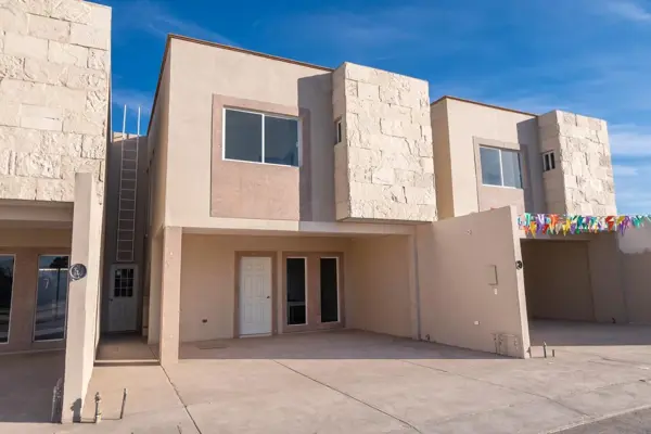 Casa en venta en Villa California, Torreón — foto 2 de 23