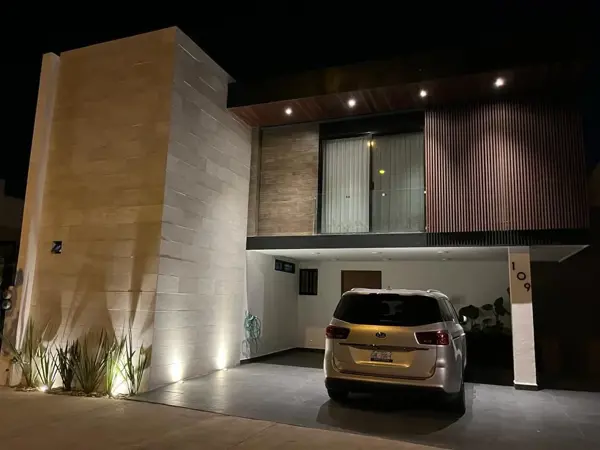 Casa en venta en Porta Fontana, León — foto 3 de 18