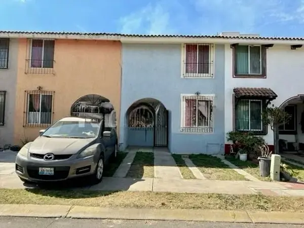 Se vende Casa de Recuperación Bancaria en Fracc. Real del Valle, Tlajomulco Zuñiga Jal. Se vende Casa de Recuperación Bancaria en Fracc. Real del Valle, Tlajomulco Zuñiga Jal.