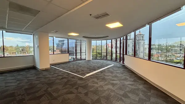 Oficina en Renta en Palmas – Corporativo Aaa