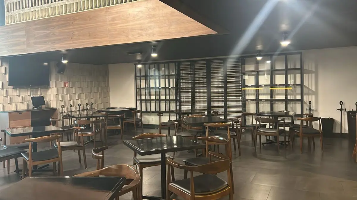 Local en renta en Juarez, Cuauhtémoc — foto 1 de 28