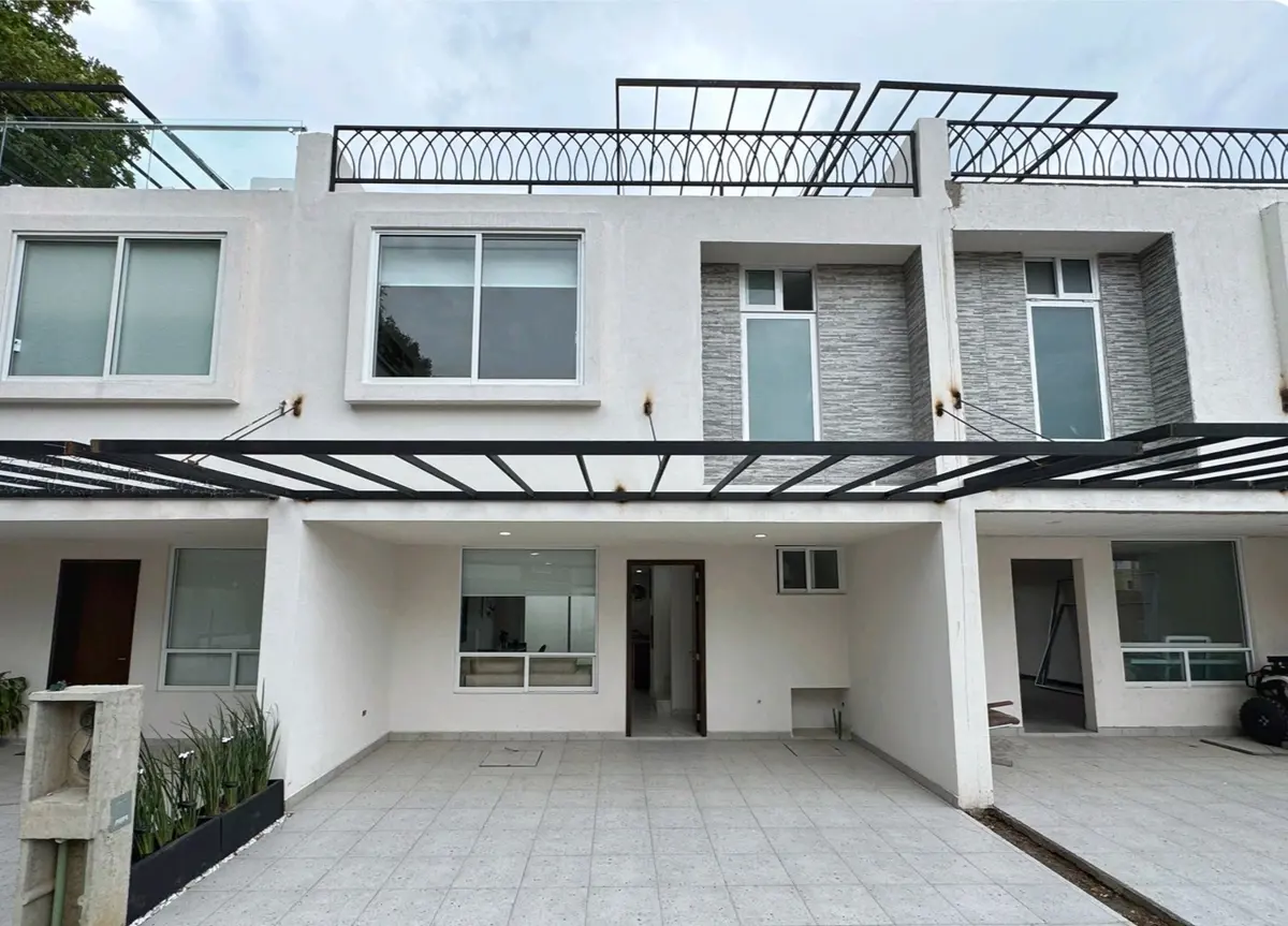 Casa en venta en San Juan Cuautlancingo, Cuautlancingo — foto 1 de 36