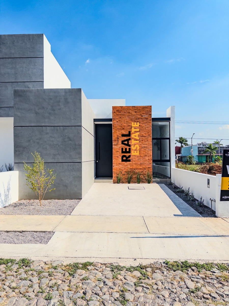 Casa en venta en Las Colinas, Villa de Álvarez — foto 1 de 16