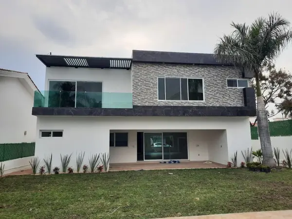 Casa en venta en Lomas de Cocoyoc, Atlatlahucan — foto 2 de 4