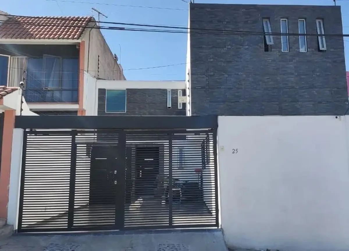 Casa en venta en Magisterial Vista Bella, Tlalnepantla de Baz — foto 1 de 28