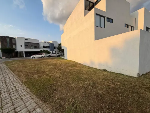 Terreno en venta en Lomas de Angelópolis II, San Andrés Cholula — foto 3 de 3