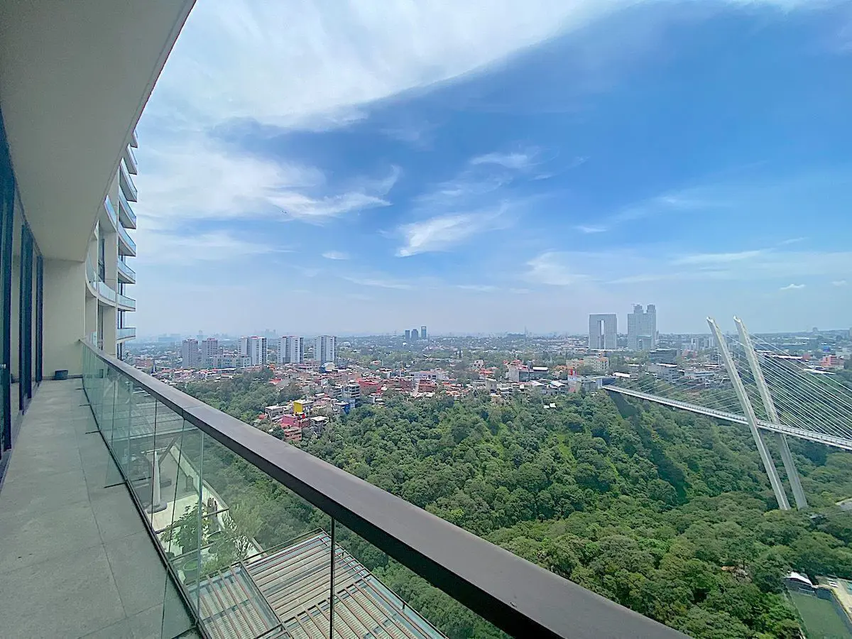 Departamento en venta en Bosques de las Lomas, Cuajimalpa de Morelos — foto 1 de 42