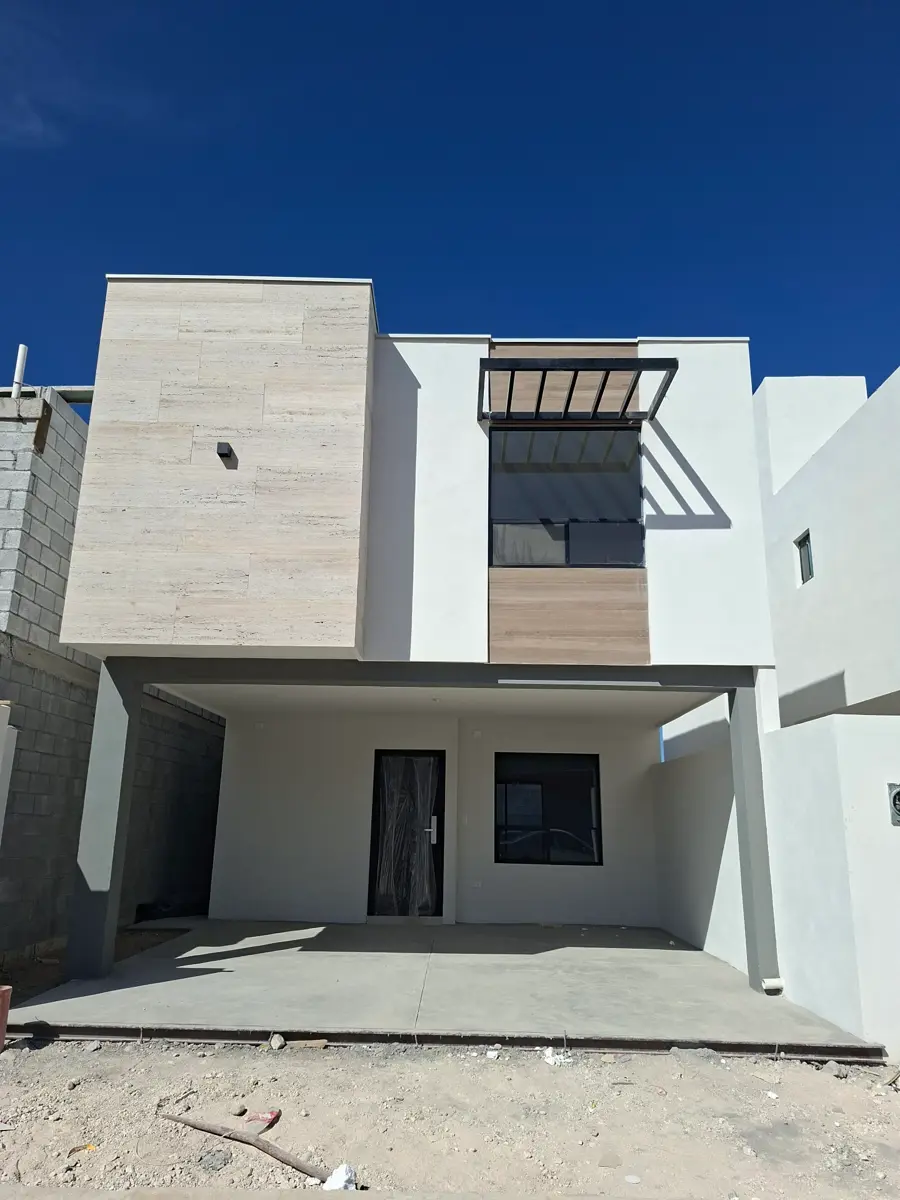 Casa en venta en Montalia, Saltillo — foto 1 de 18