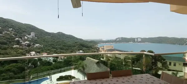 Amplio Departamento en Venta en PICHILINGUE, Acapulco – exclusivo con hermosa Vista al Mar