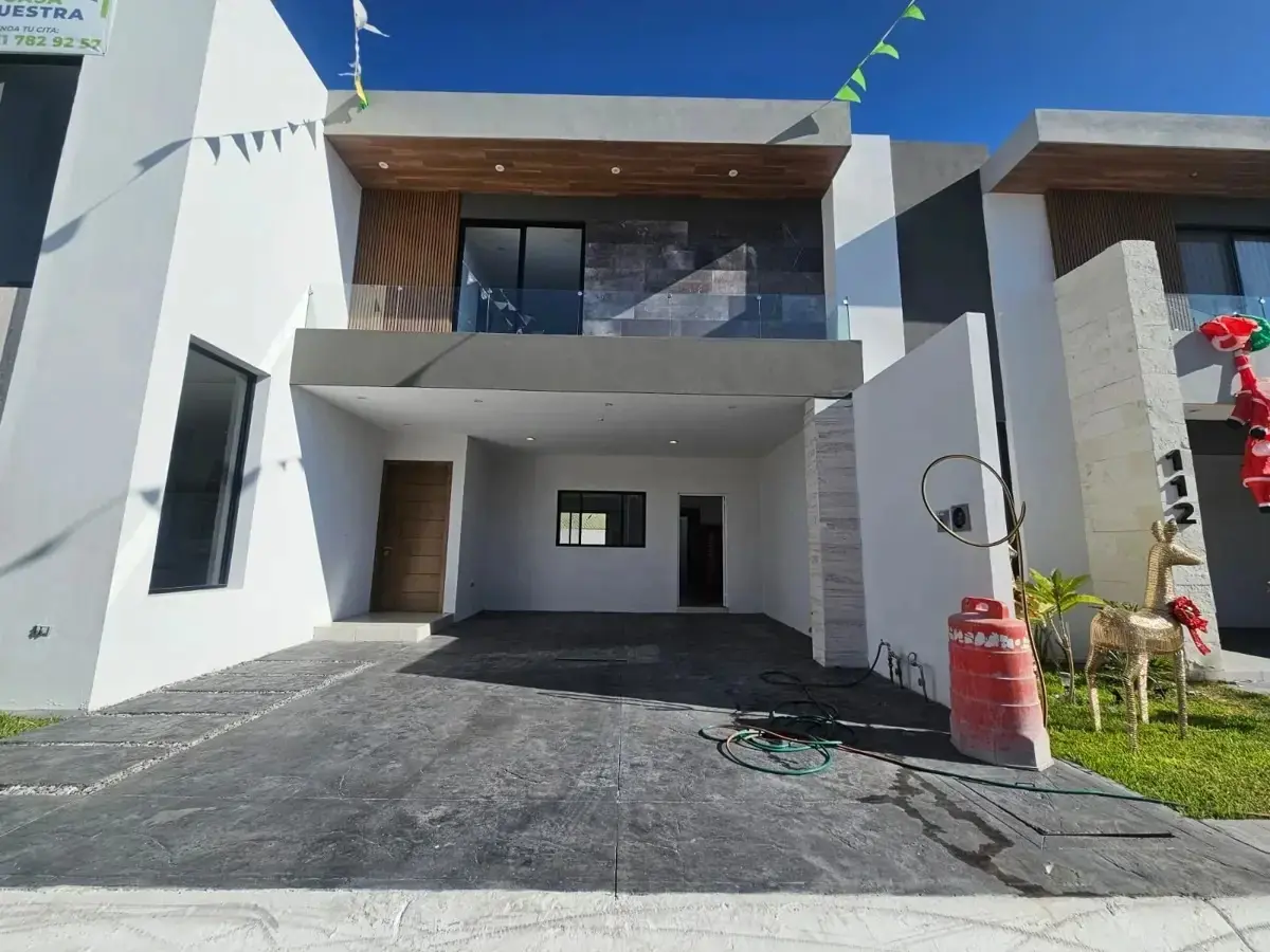 Casa en venta en Los Viñedos, Torreón — foto 1 de 17
