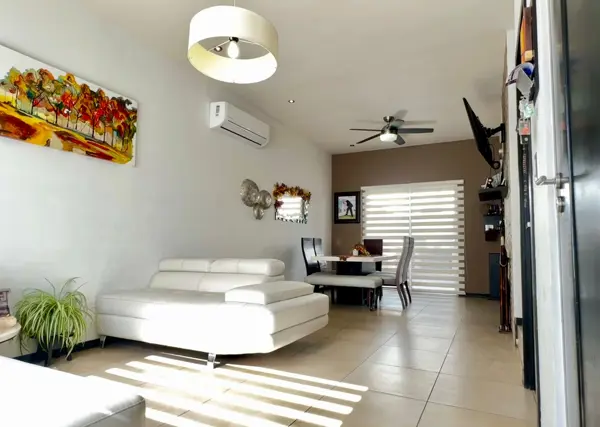 Casa en venta en Terranova, Saltillo — foto 2 de 13