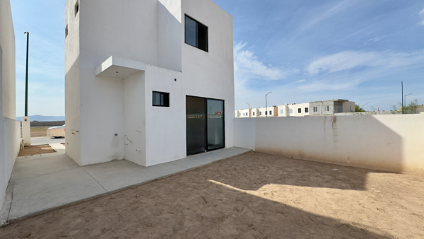 Casa en venta en Veredas de San Miguel, Matamoros — foto 3 de 17
