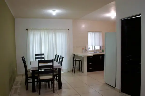Casa en renta en Santa Fe, Saltillo — foto 3 de 18