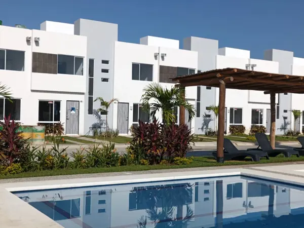 Casa en venta en Plan de los Amates, Acapulco de Juárez — foto 2 de 19