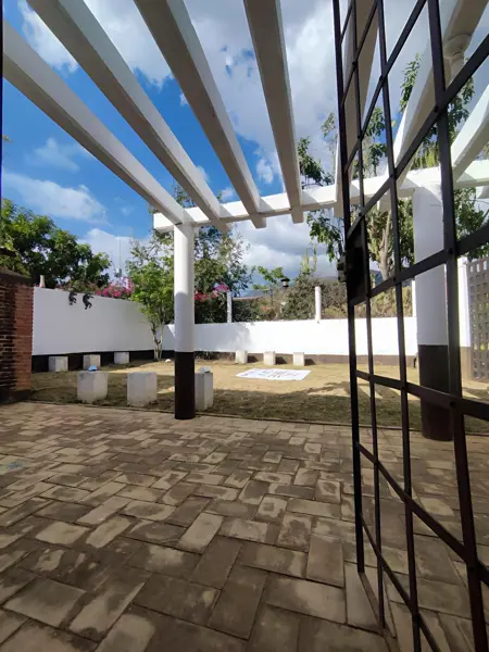 Casa en venta en Lomas del Jardin, San Andrés Huayapam — foto 3 de 13
