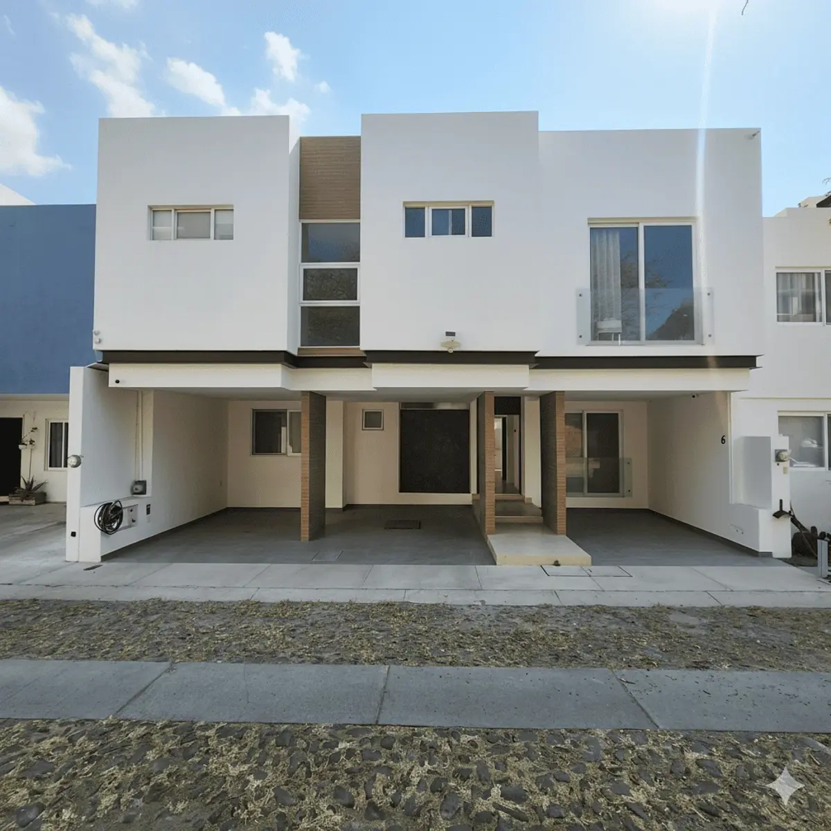 Casa en venta en Pedregal de Schoenstatt, Corregidora — foto 1 de 30