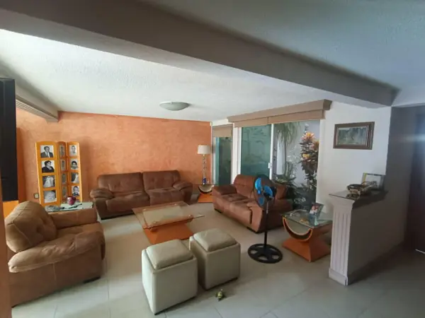 Casa en venta en Los Manantiales de Morelia, Morelia — foto 2 de 10