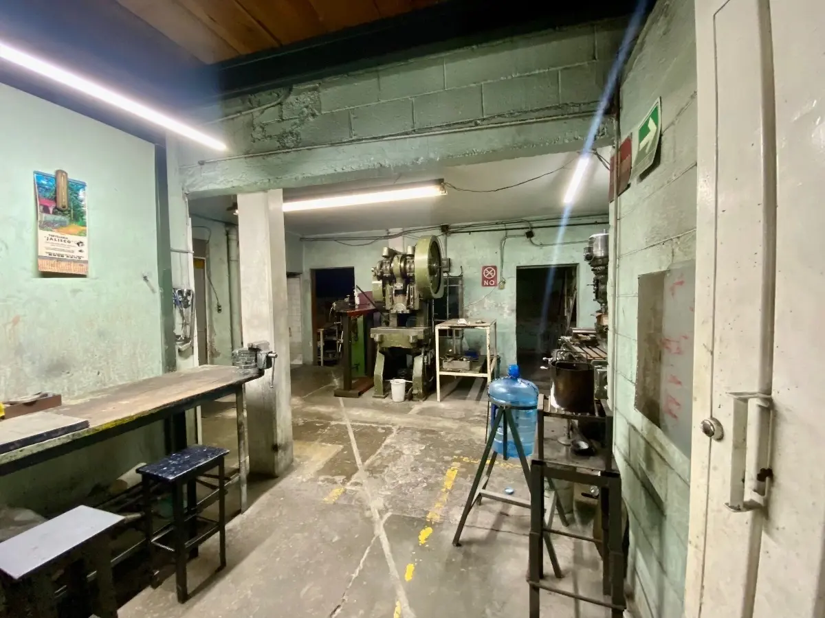 Bodega en venta en Obrera, Cuauhtémoc — foto 1 de 9