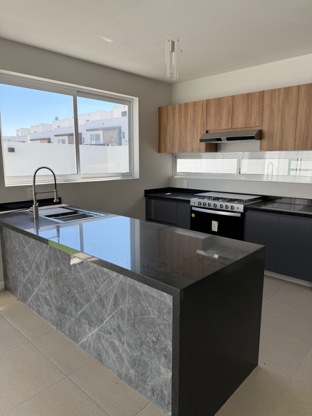 Casa en venta en Grand Juriquilla, Querétaro — foto 2 de 24