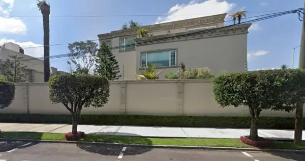 Casa en venta en Lomas de Chapultepec II Sección, Miguel Hidalgo — foto 3 de 12