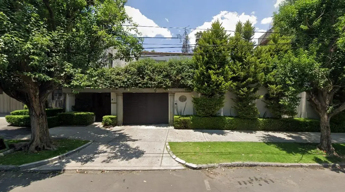 Casa en venta en Lomas de Chapultepec III Sección, Miguel Hidalgo — foto 1 de 10