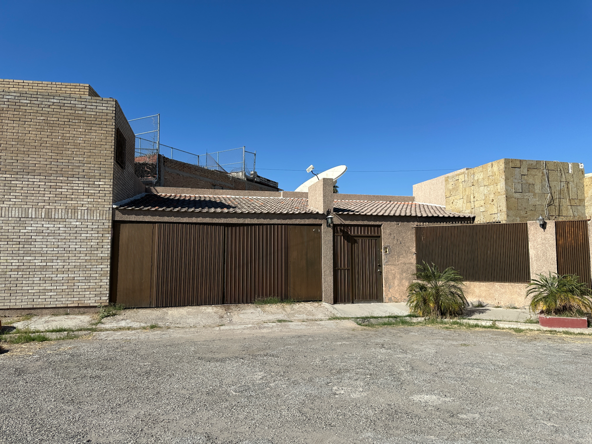 Casa en venta en Residencial Campestre la Rosita, Torreón — foto 1 de 21