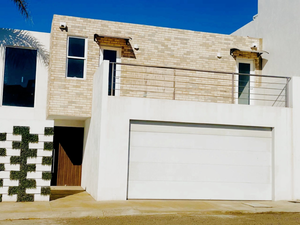 Casa en Residencial San Marino con vista al mar | 3 recámaras