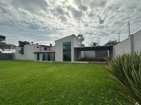Bodega en renta en Bugambilias, Zapopan — foto 2 de 22
